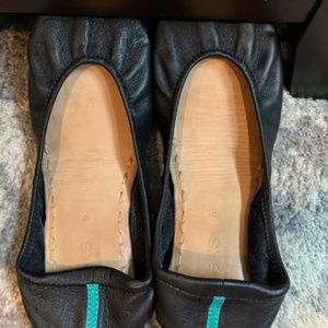 Tieks Matte Black Size 9